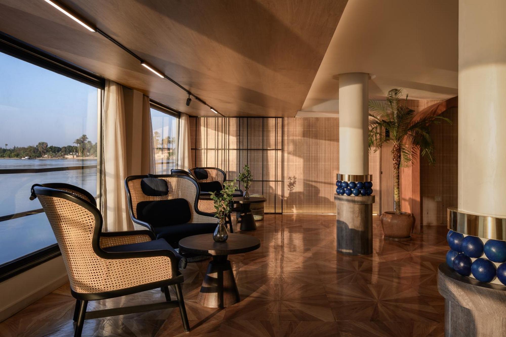Soleil Nile Cruise - Every Monday From Luxor For 4 & 7 Nights, And Every Friday From Aswan For 3 & 7 Nights Kültér fotó